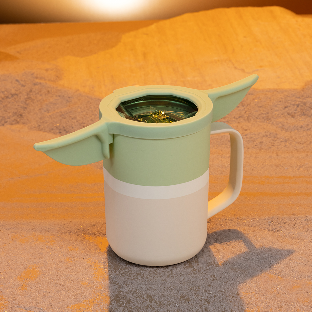 star-warstm-coffee-mug-o1 cb49bfa7ad2c--CRK-poolboy-AUG-2021-Starwars-14.png